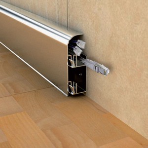 SKIRTING-AL (MAT SILVER) 2.50m