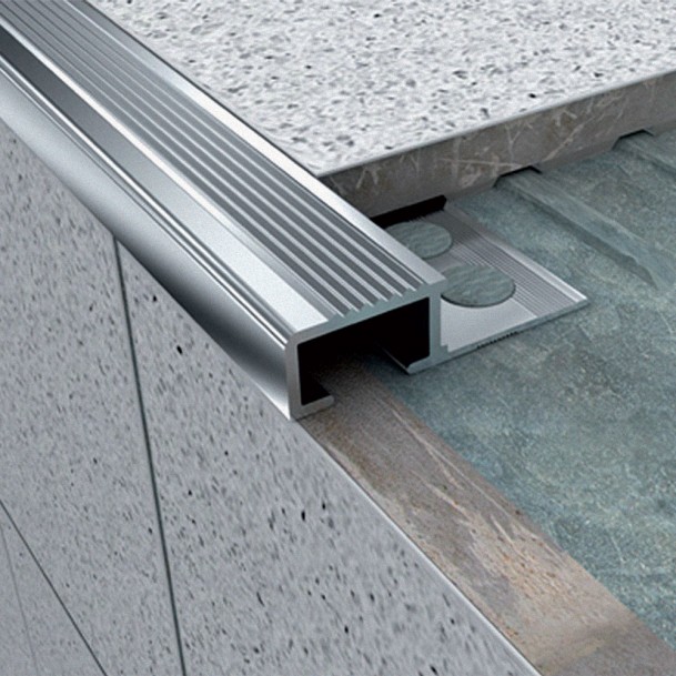 ΠΡΟΦΙΛ ΠΛΑΚΙΔΙΩΝ STAIR-EDGE (MAT SILVER) 10mm 2.50m ΠΡΟΦΙΛ ΠΛΑΚΙΔΙΩΝ STAIR-EDGE (MAT SILVER) 10mm 2.50m